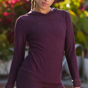 NEW -  Beyond Yoga Day And Night Hoodie Size Medium
